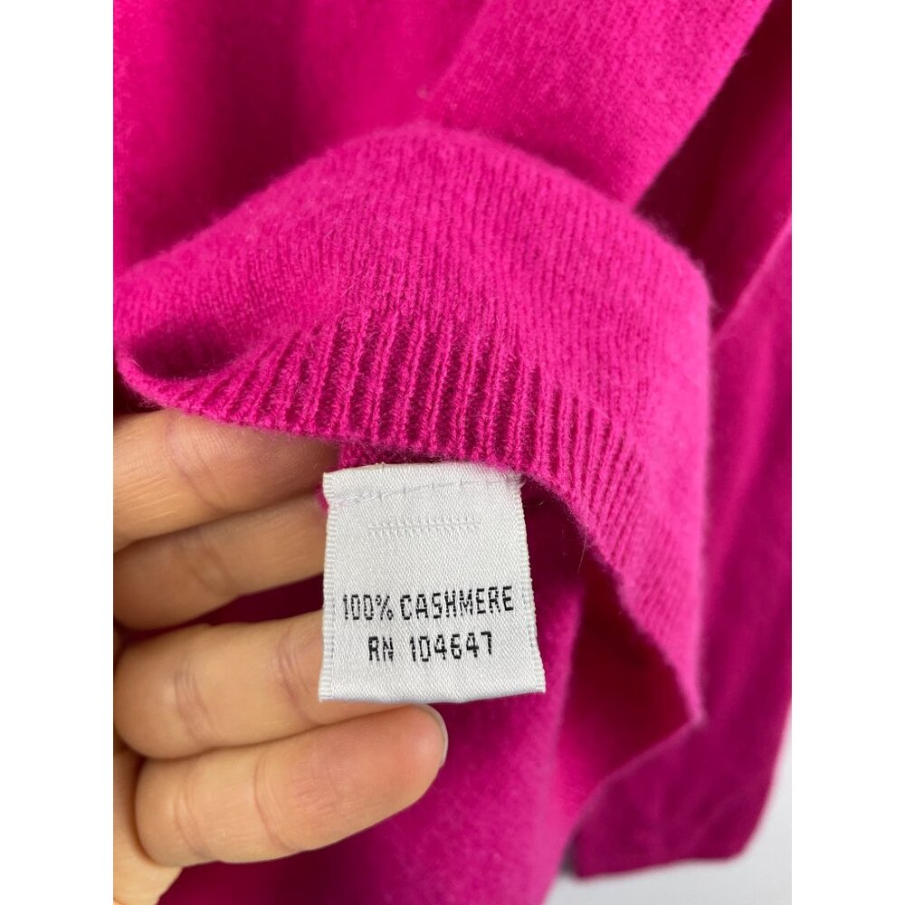 Talbot's Women's Small 100% Cashmere Vintage V-Neck Pullover Sweater Barbie Pink - Picture 11 of 11